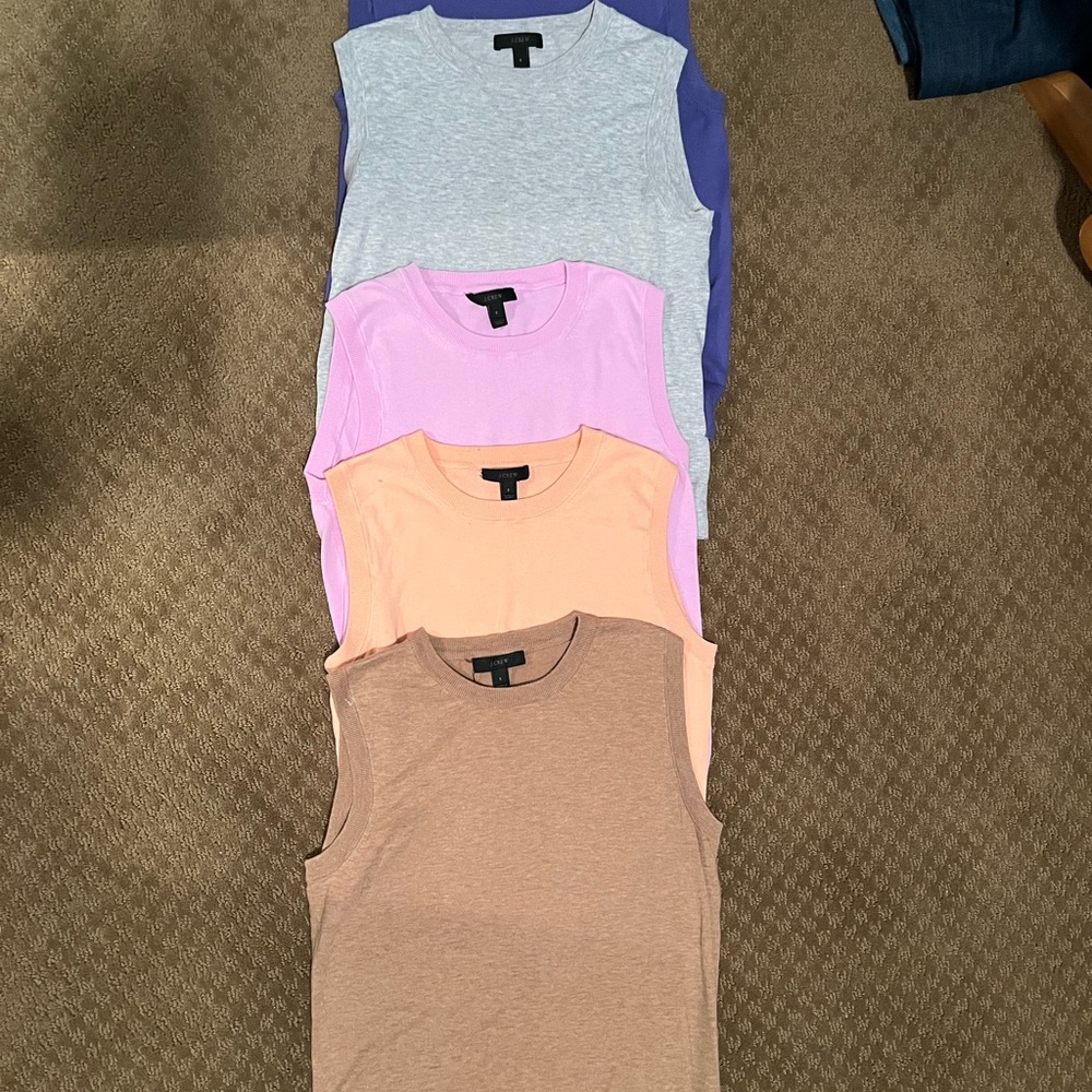 Vibrant Crewneck J. crew sweater vest PEACH XS